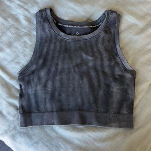offline by aerie dark gray ribbed workout tank, women’s size L